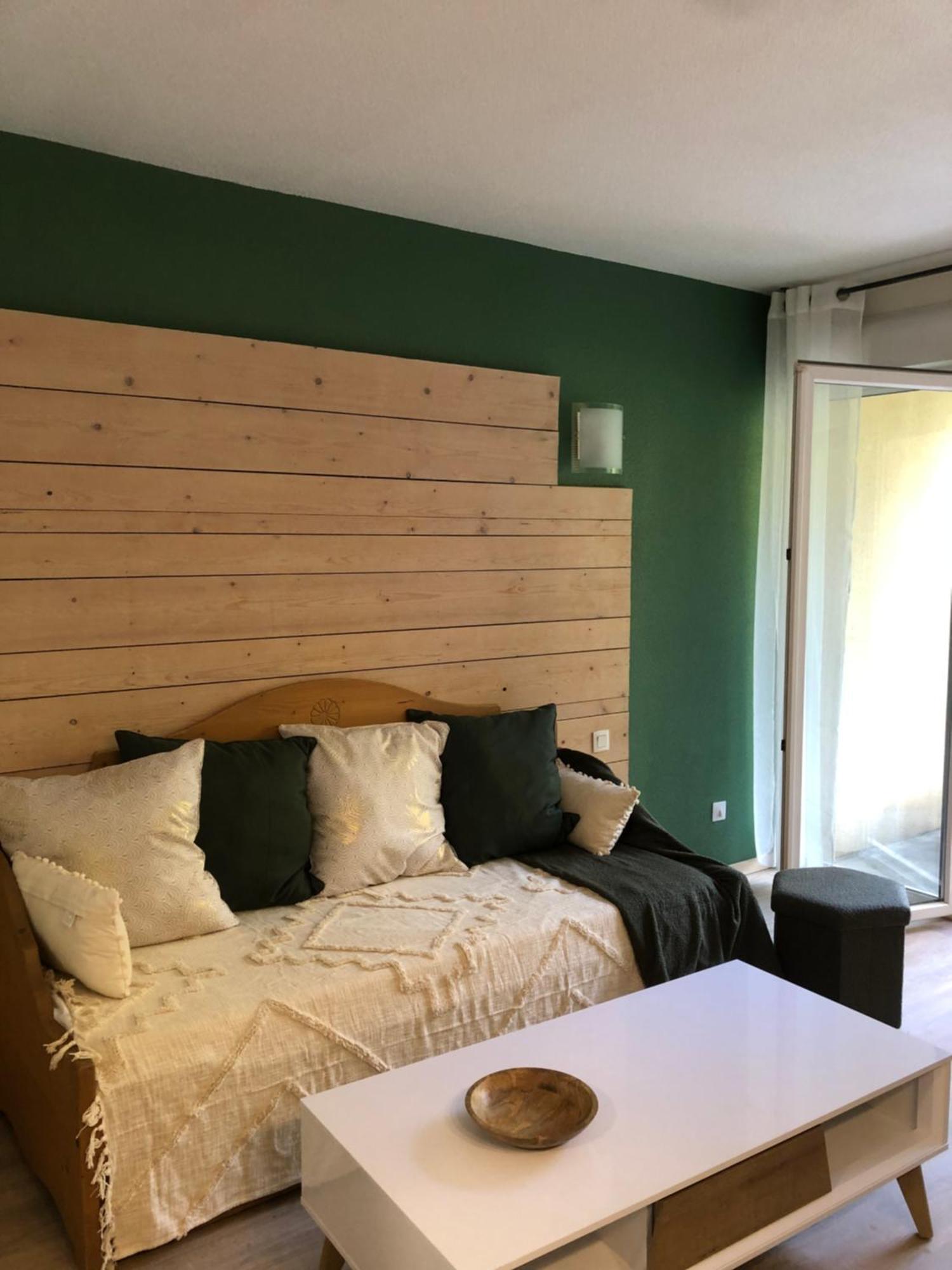 Appart T 3 Bagneres-De-Luchon Vue Montagne - Piscine Mi Juin Exteriör bild