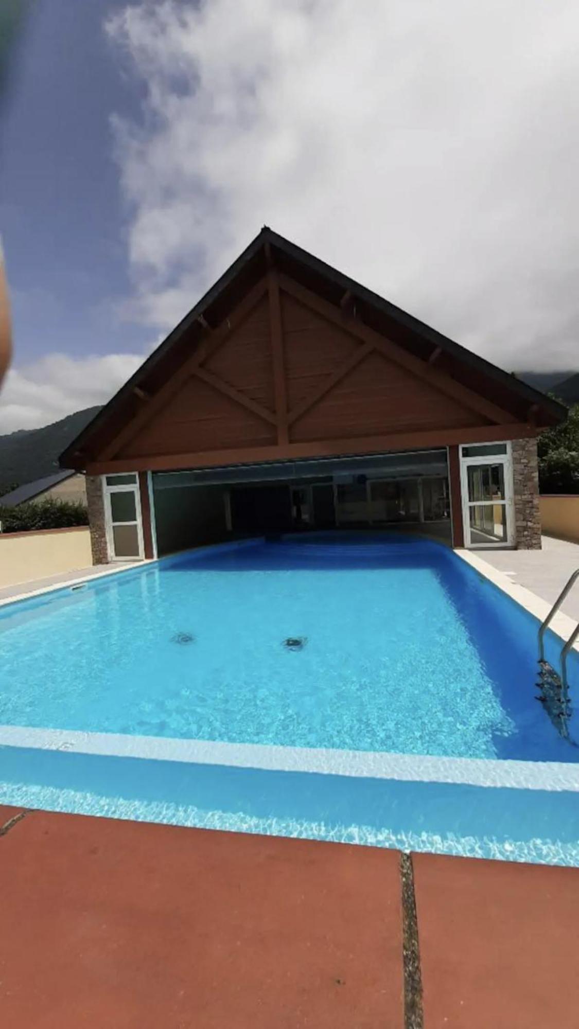 Appart T 3 Bagneres-De-Luchon Vue Montagne - Piscine Mi Juin Exteriör bild